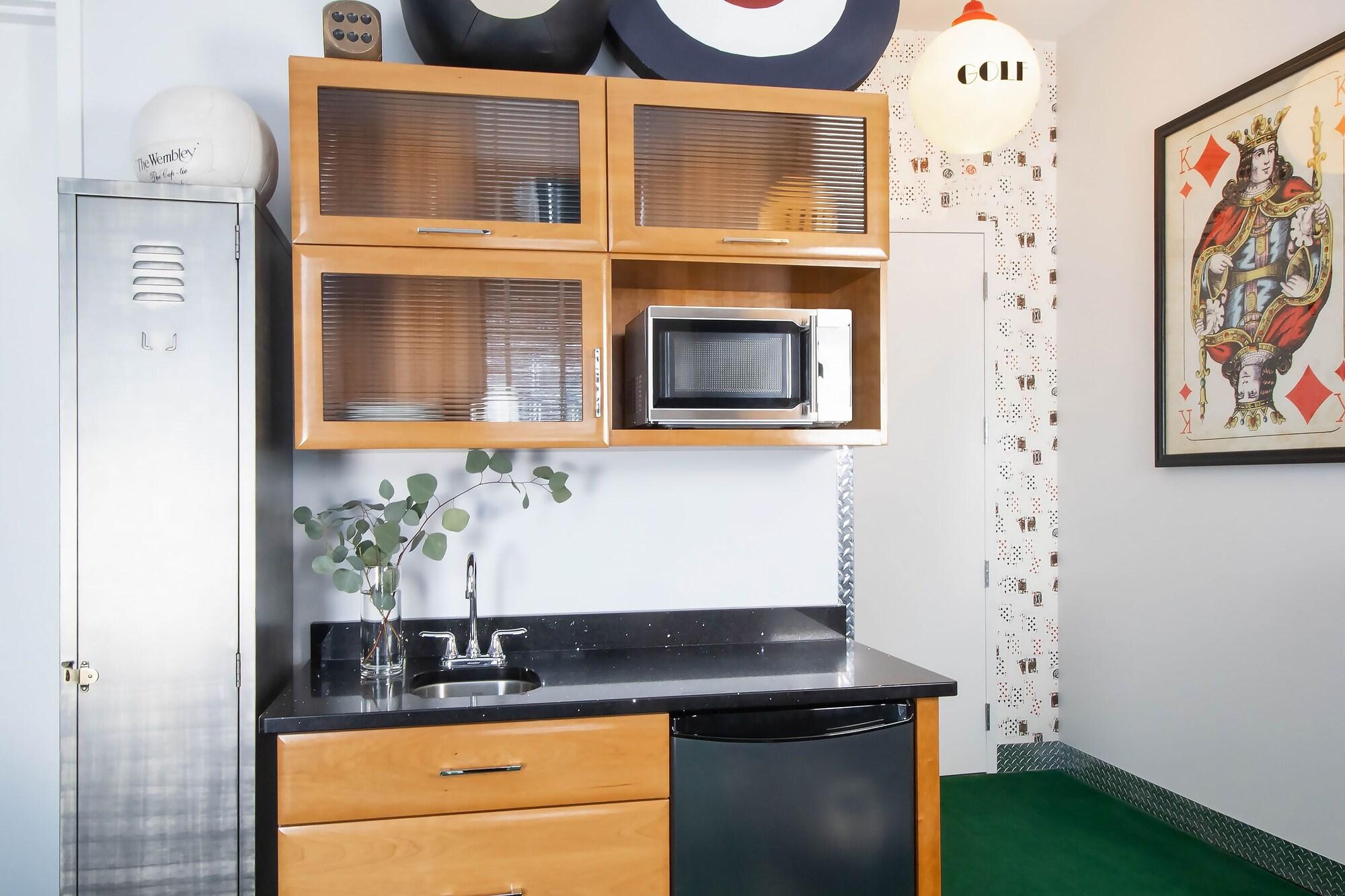 Retro Suites Hotel Chatham-Kent Esterno foto